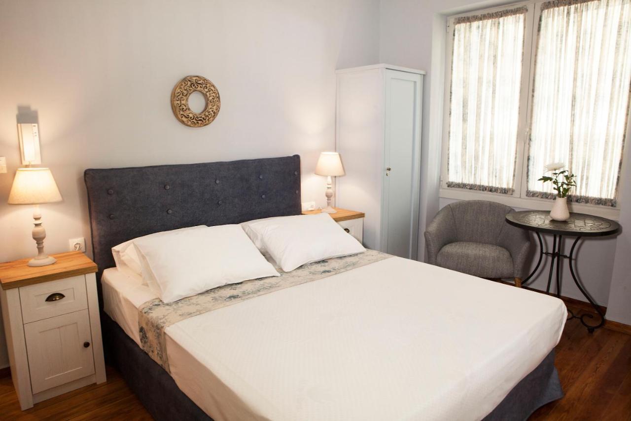 Lovely 1St Fl. Apt, With Balcony In Pagrati Athen Eksteriør bilde